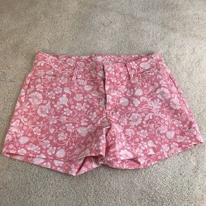 Pink patterned shorts
